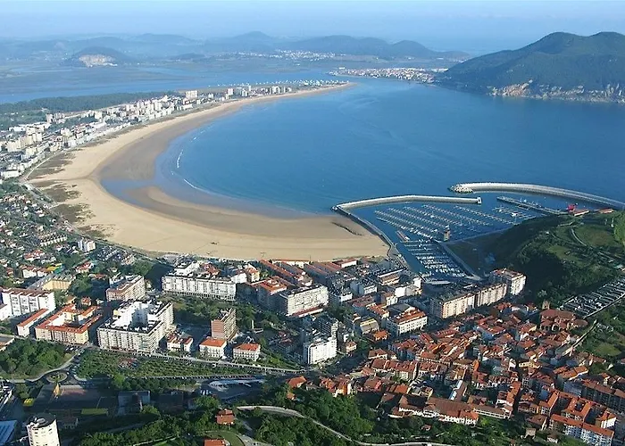 泰勒扎公寓 * 拉雷多